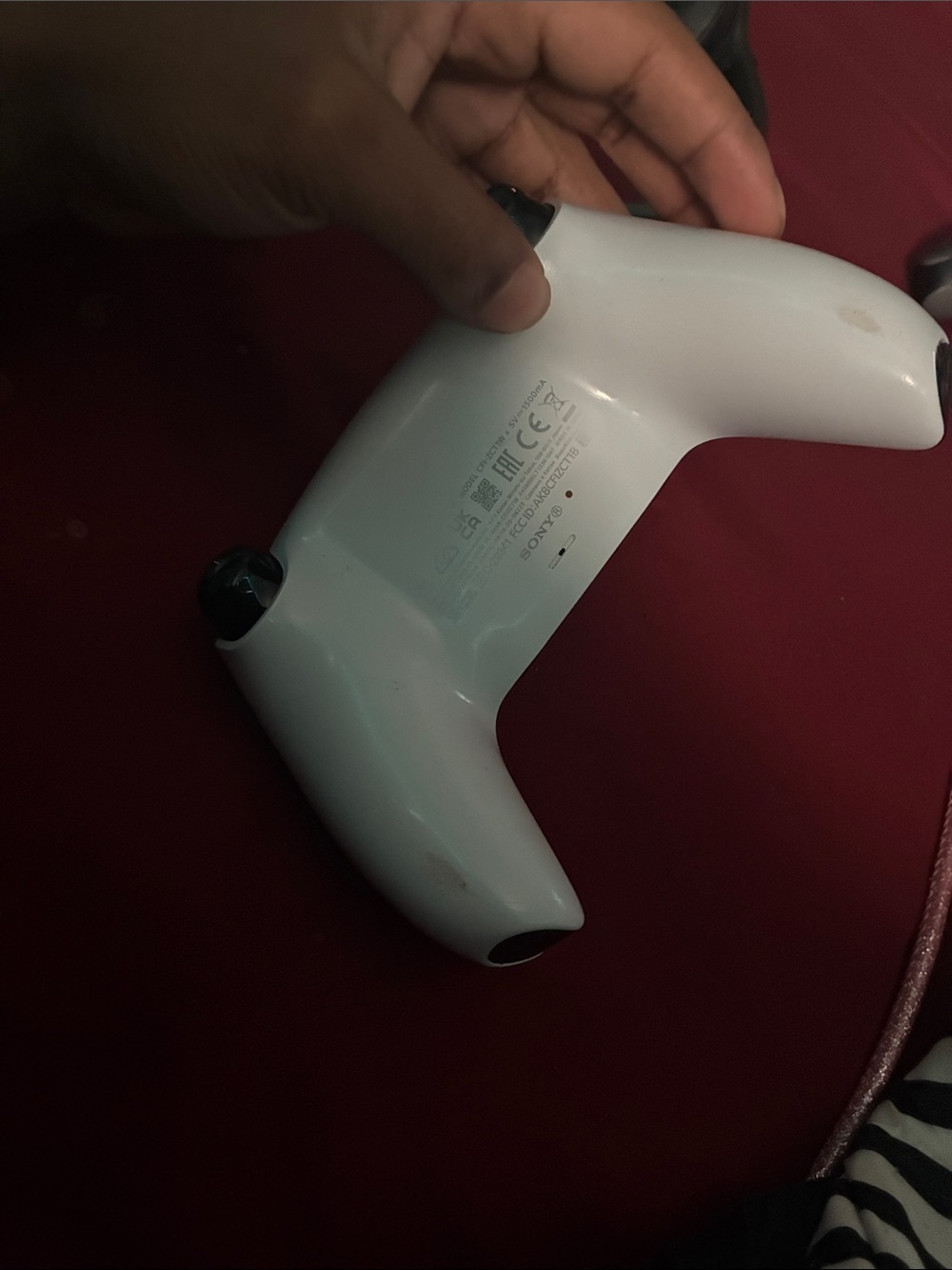 Ps5 controller - Picture 3 of 3